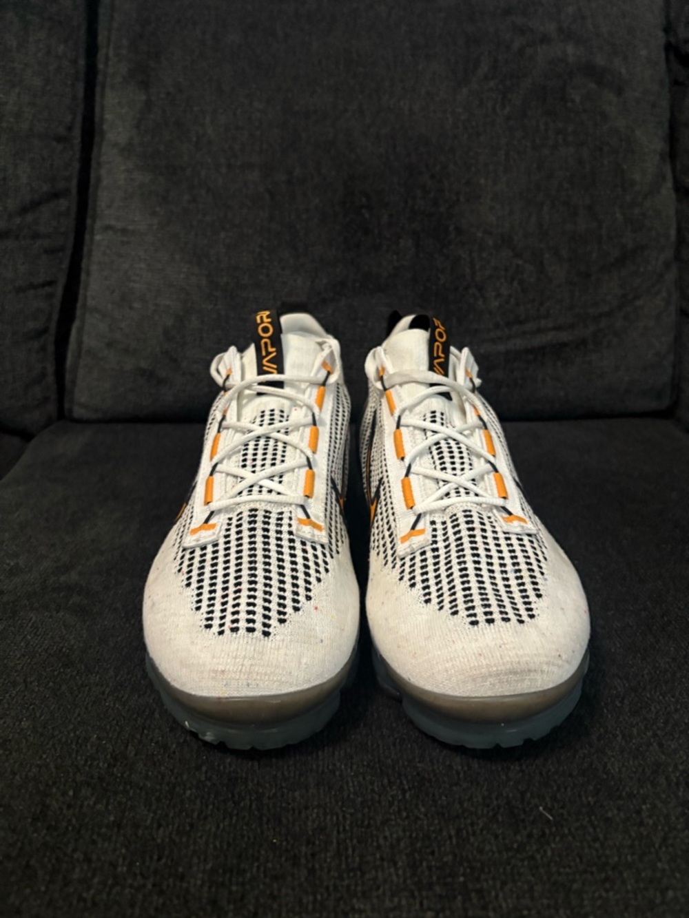 Nike Air VaporMax 2021 Flyknit White Black Orange Men’s Size 12 DM0025-101 - Picture 2 of 7